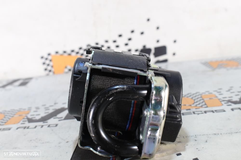 Cinto Frontal Direito Bmw 3 (G20)  72118076364 / 8076364 / 636608100B - 6