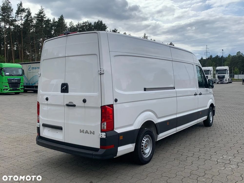 MAN TGE 3.180 4X2F SB - 25