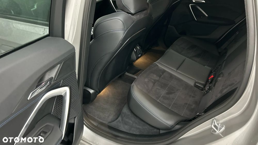 BMW X1 xDrive25e M Sport - 4