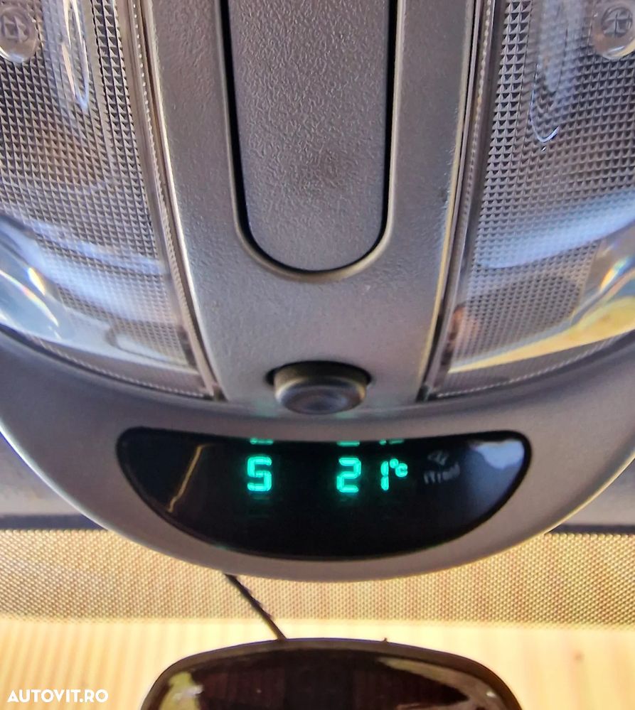 Chrysler PT Cruiser - 32