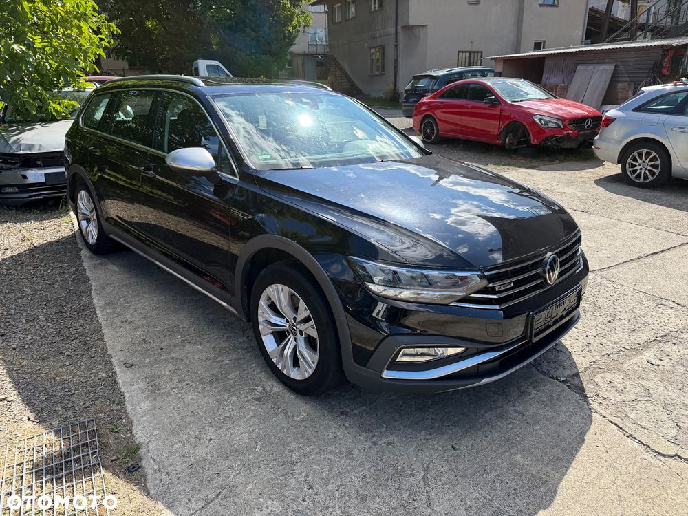 Volkswagen Passat Alltrack 2.0 TDI SCR DSG 4Motion - 1