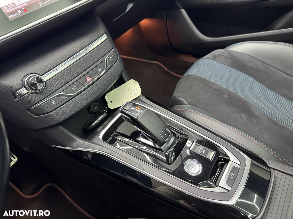 Peugeot 308 PureTech 130 GPF EAT8 Stop & Start Tech Edition - 25