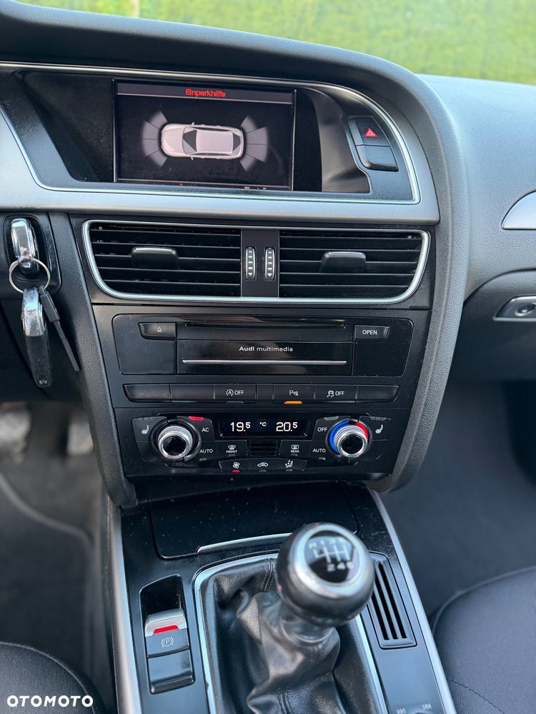 Audi A4 Avant 2.0 TDI DPF Attraction - 35