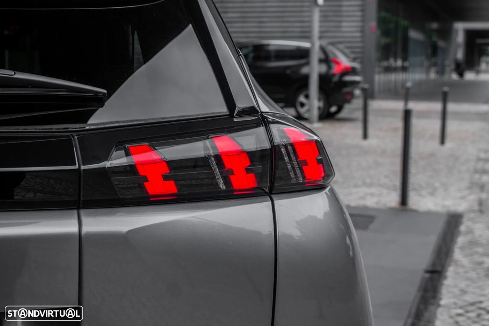 Peugeot 2008 1.5 BlueHDi GT Line EAT8 - 11