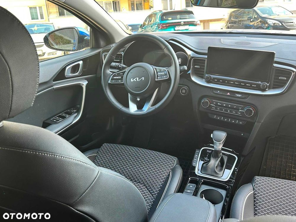 Kia XCeed - 7