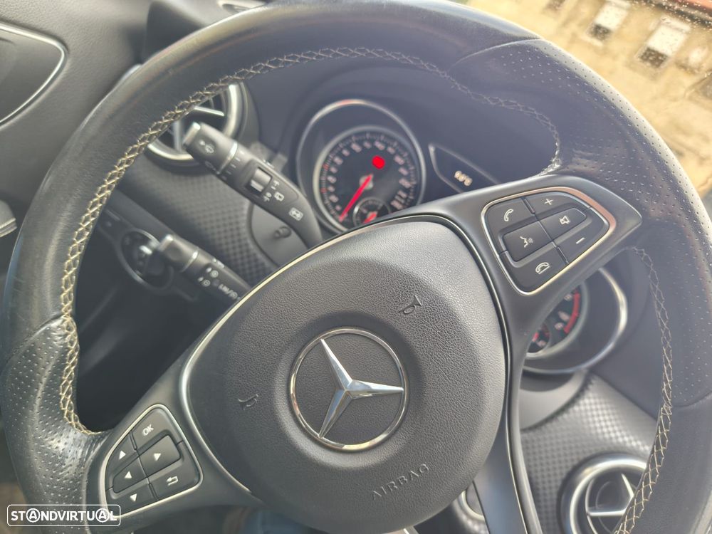 Mercedes-Benz A 180 CDI (BlueEFFICIENCY) Urban - 10