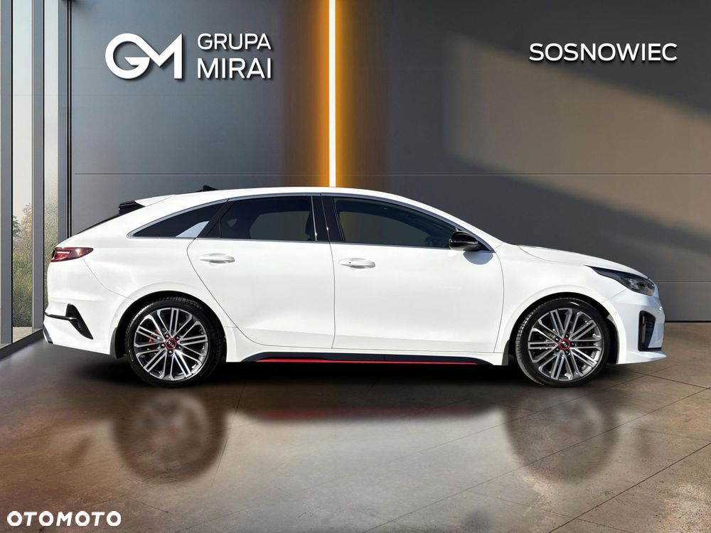 Kia ProCeed 1.6 T-GDI GT DCT - 6