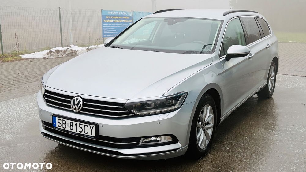 Volkswagen Passat - 1