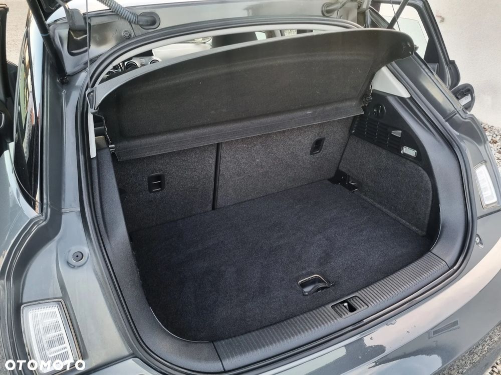 Audi A1 Sportback 1.4 TDI (ultra) design - 16