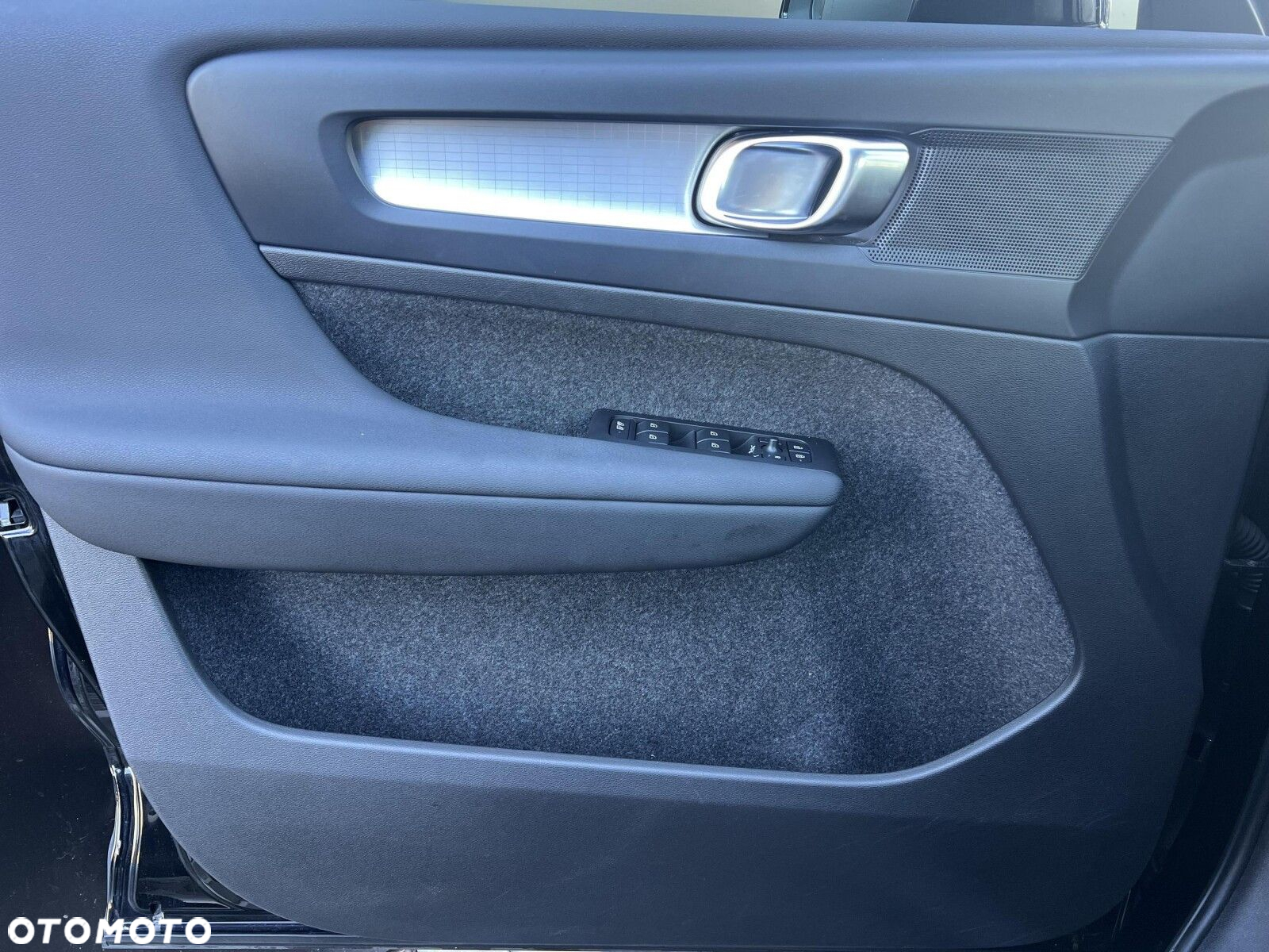 Volvo XC 40 - 9