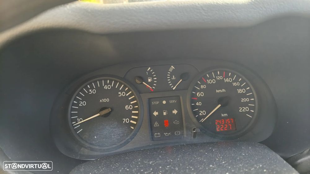 Renault Clio 1.5 dCi Authentique - 12