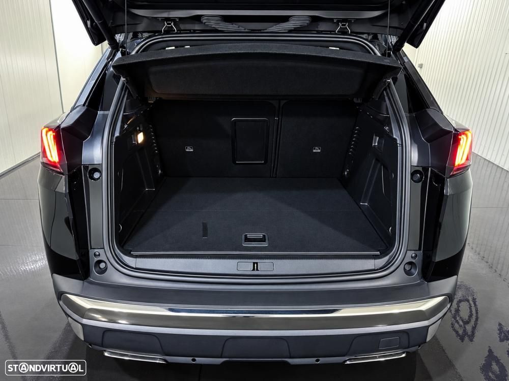 Peugeot 3008 1.6 Hybrid GT Pack e-EAT8 - 36