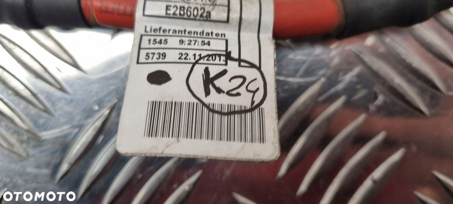 BMW F30 ROZDZIELACZ PRZEWÓD AKUMULATORA 8616810 - 6