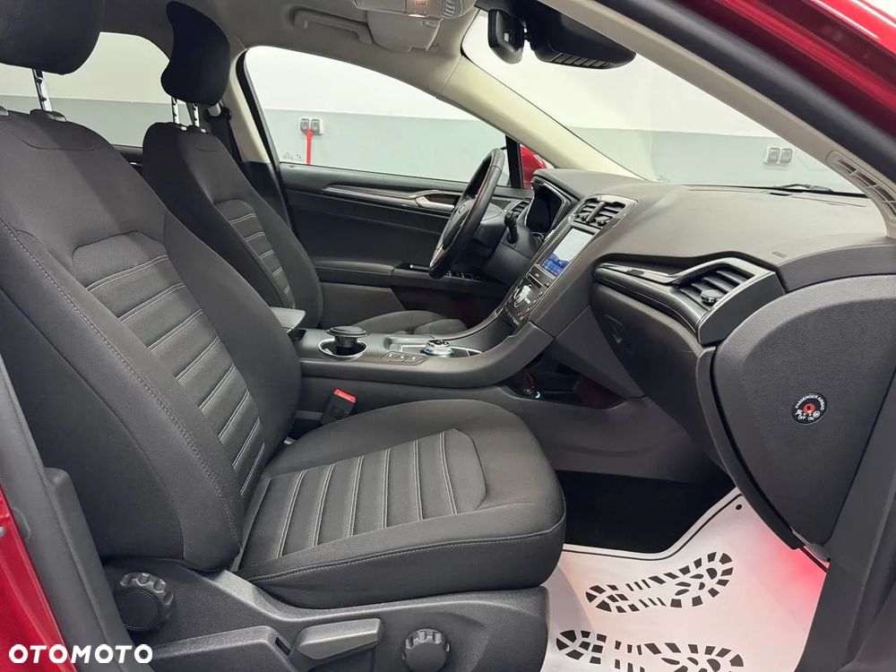 Ford Mondeo 2.0 EcoBlue Titanium - 30