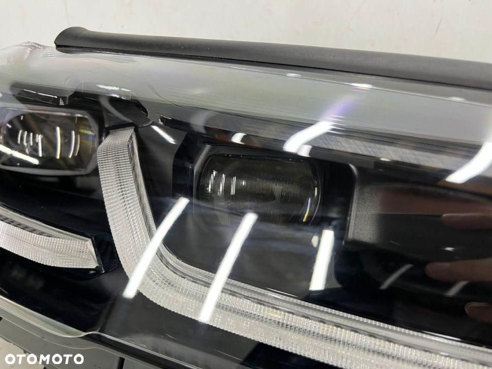 Lampa reflektor BMW 5 G30 G31 LCI LIFT 20-24r. prawa przednia FULL LED Adaptive Europa BLACK czarna - 10