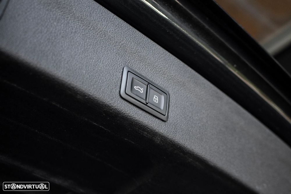 Audi A6 Avant 55 TFSI e quattro S tronic sport - 30