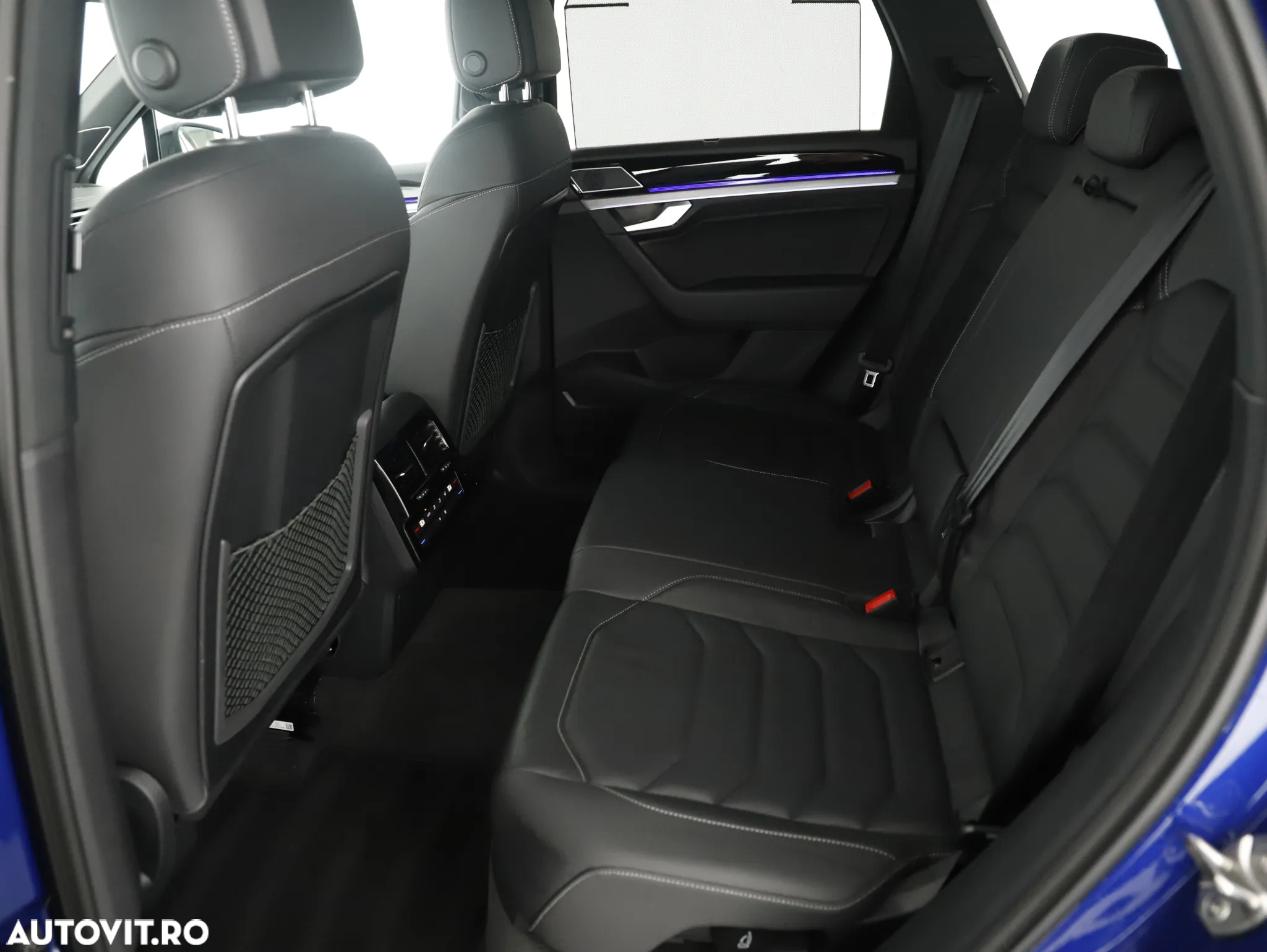 Volkswagen Touareg V6 TDI R-Style - 12