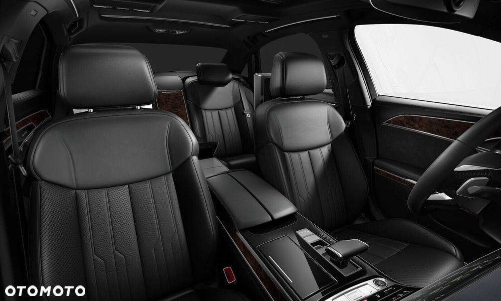Audi A8 - 4