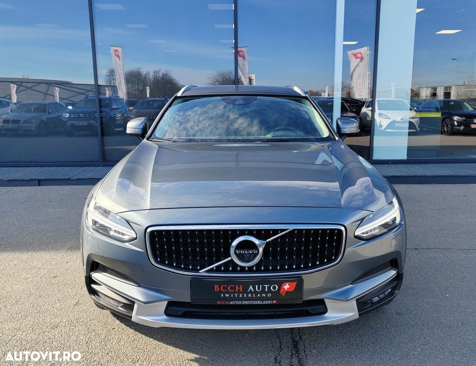 Volvo V90 Cross Country D4 AWD Geartronic - 3