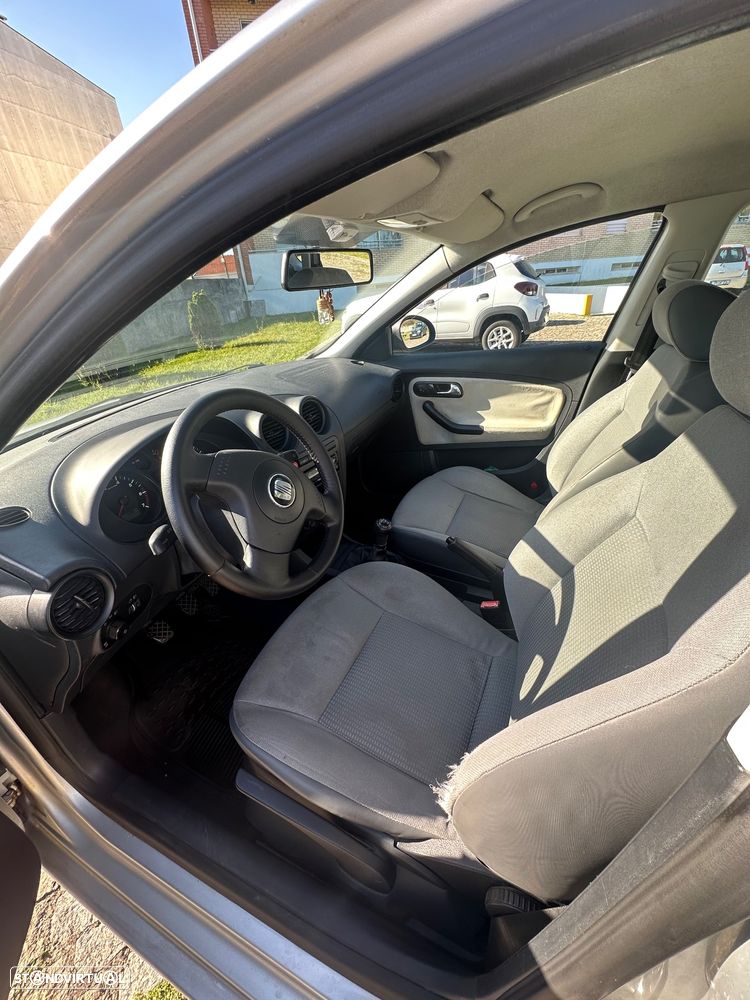 SEAT Ibiza 1.2 12V Stella - 5