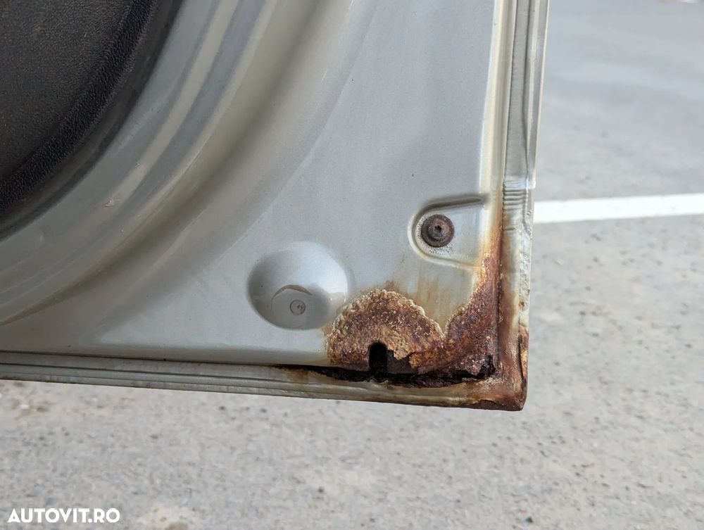 Dacia Sandero 1.6 MPI Laureate - 9