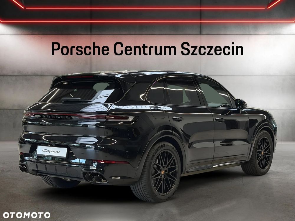 Porsche Cayenne Black Edition - 5