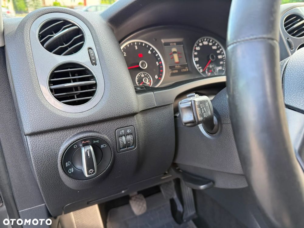 Volkswagen Tiguan 2.0 TDI DPF BlueMotion Technology Life - 10