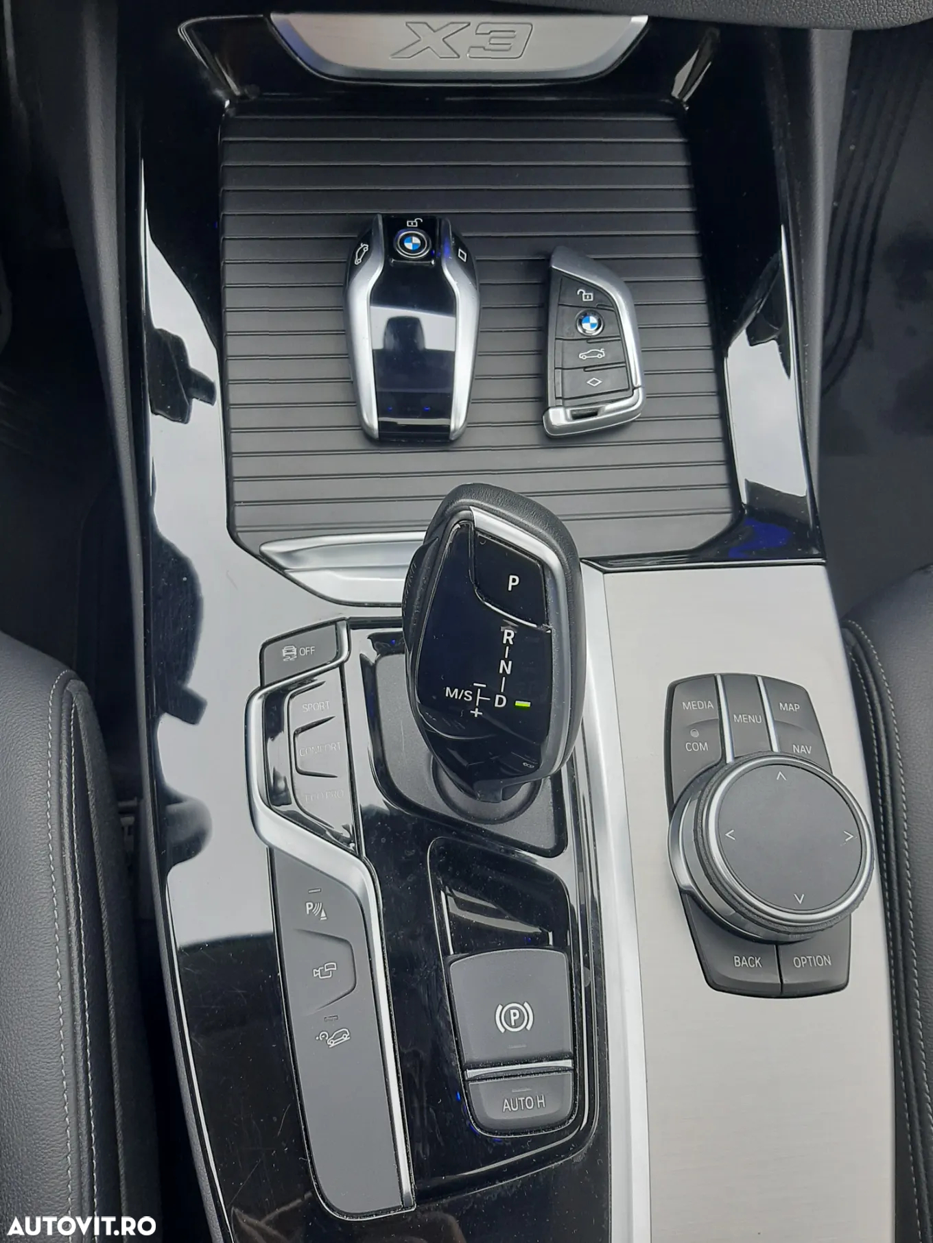 BMW X3 xDrive30d AT Luxury Line - 24