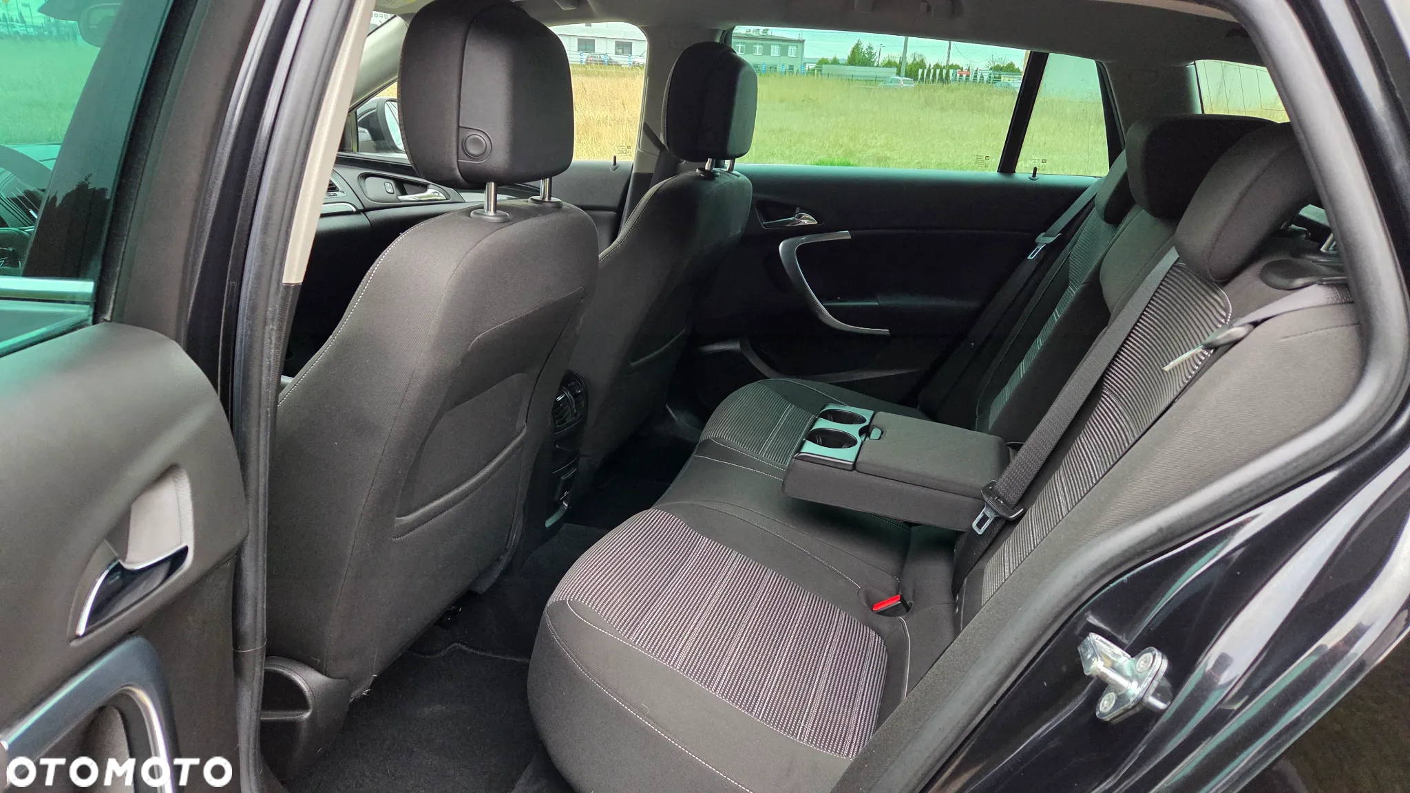 Opel Insignia Country Tourer 2.0 Diesel - 17