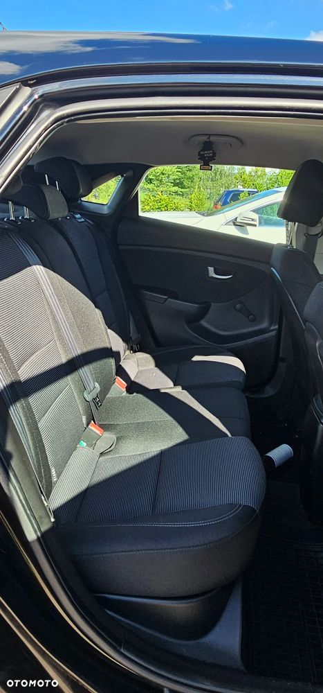 Hyundai i30 - 12