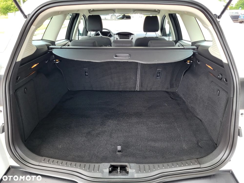 Ford Focus 1.0 EcoBoost Trend Edition Business - 36