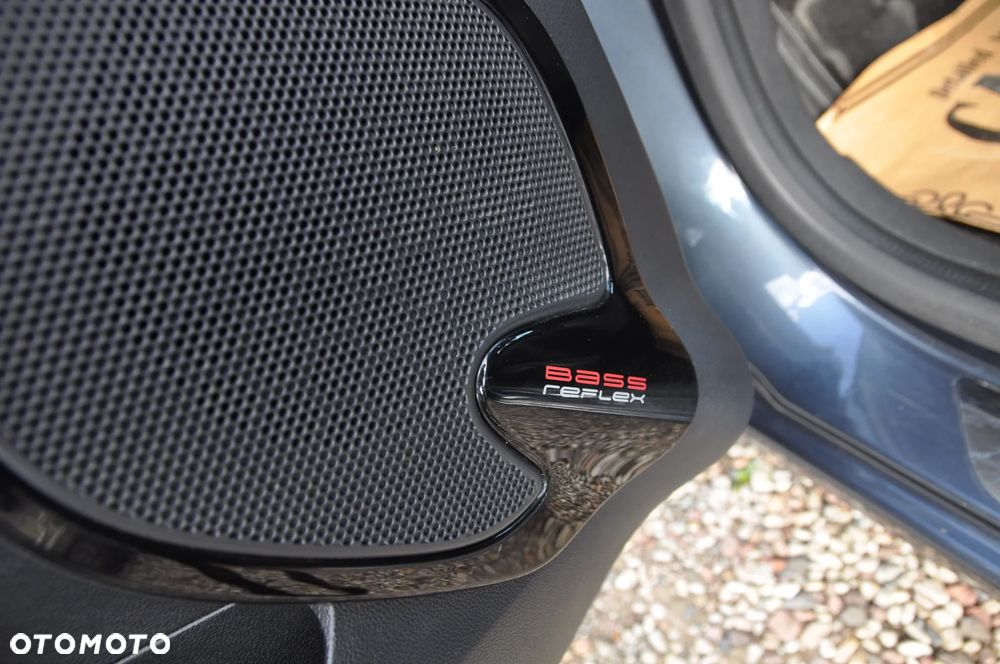 Renault Clio 1.2 16V 75 LIMITED - 15