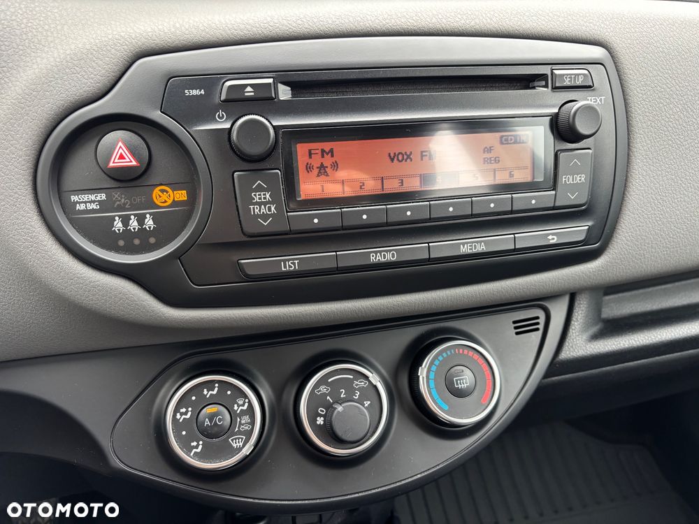 Toyota Yaris 1.33 Active - 26