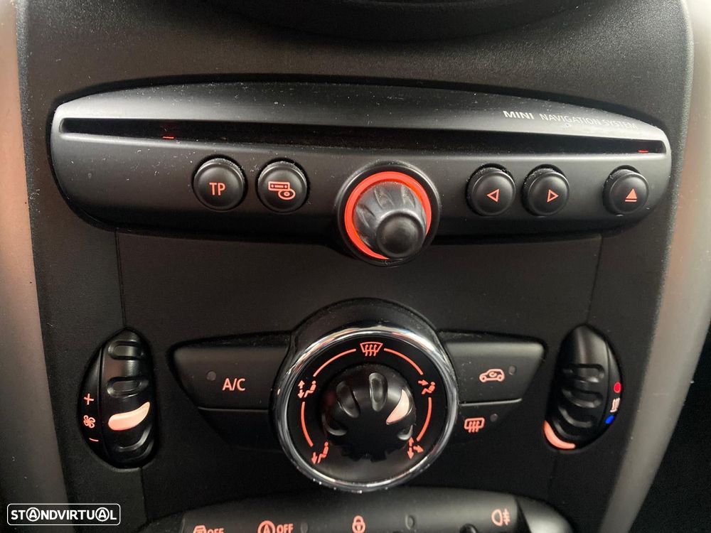 MINI Countryman One D - 13