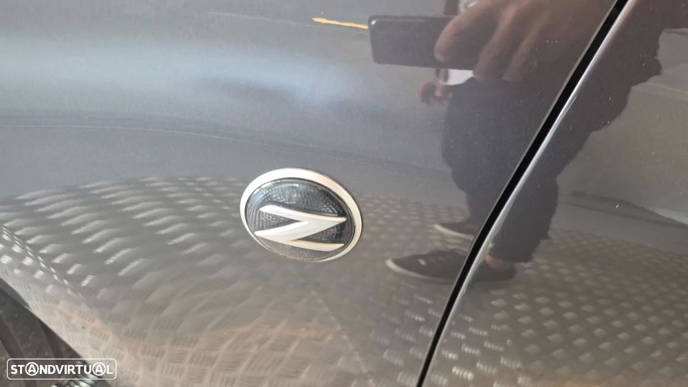 Nissan 370 Z Black Edition - 27