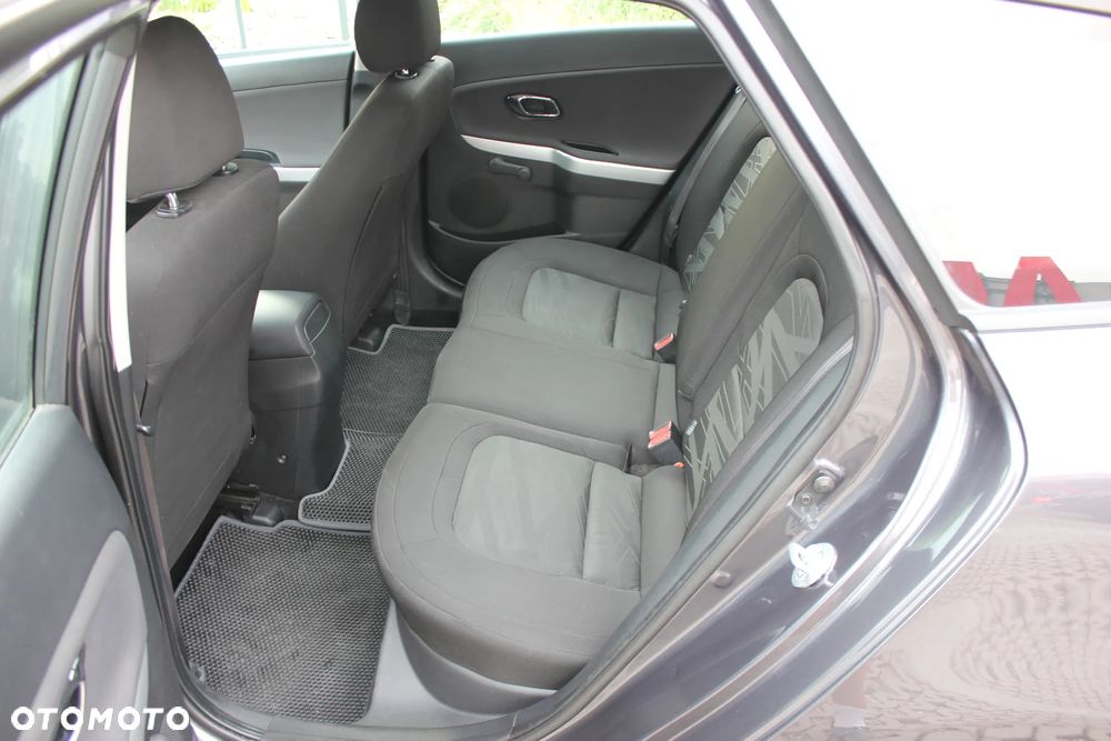 Kia Ceed 1.4 M - 17