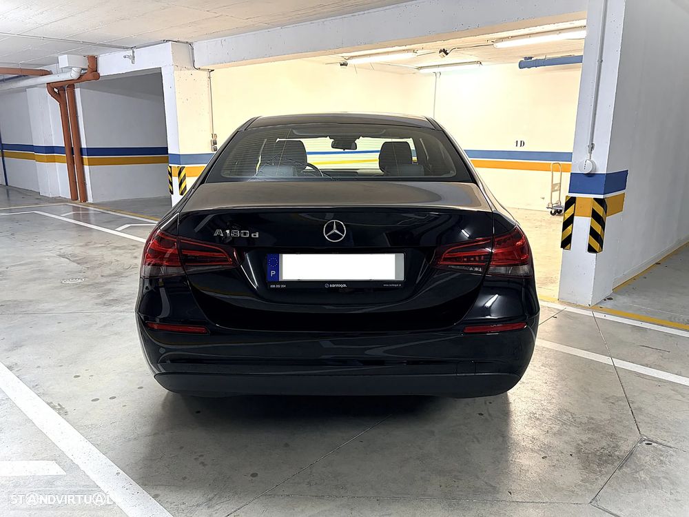 Mercedes-Benz A 180 Limousine d Style - 8