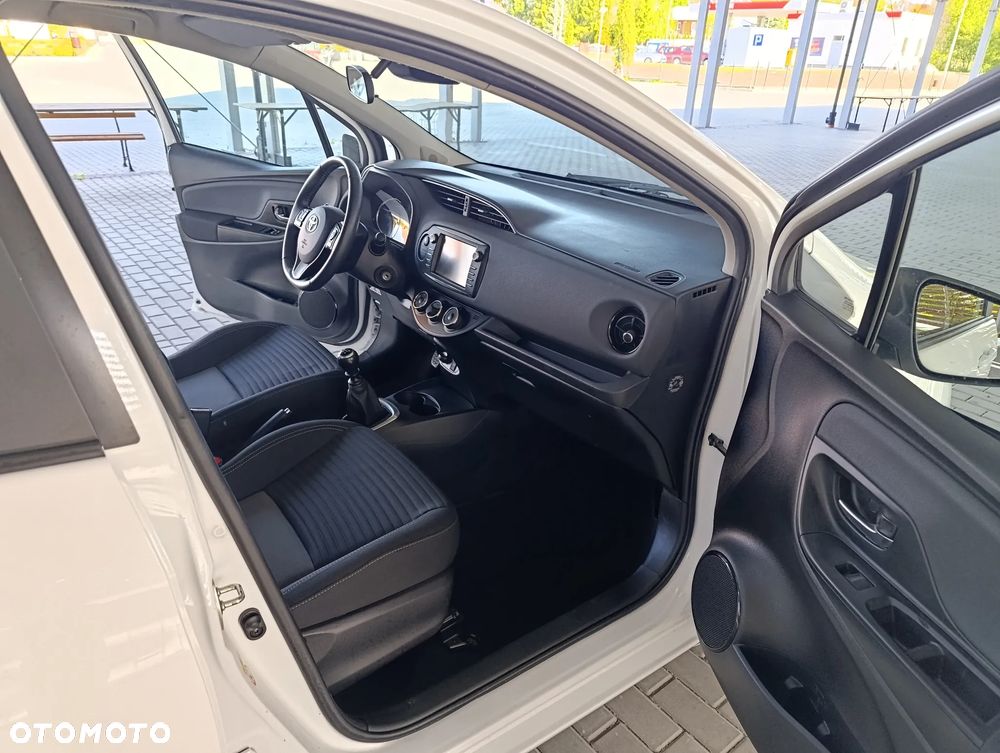 Toyota Yaris - 27