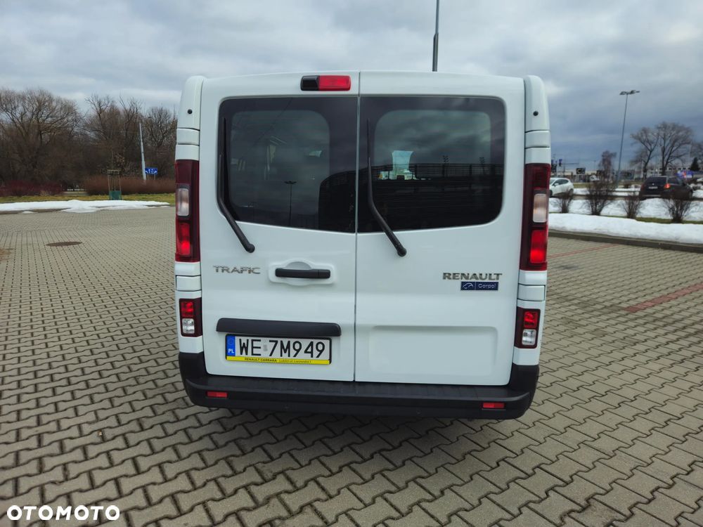 Renault Trafic 2.0 dCi EDC - 5