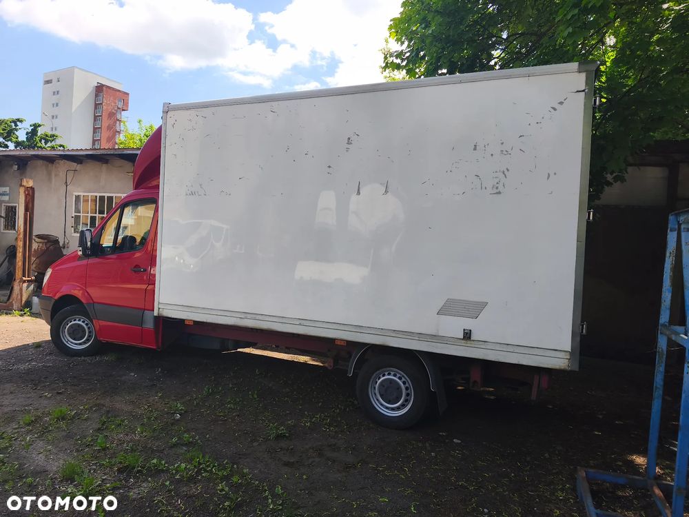Mercedes-Benz Sprinter - 4