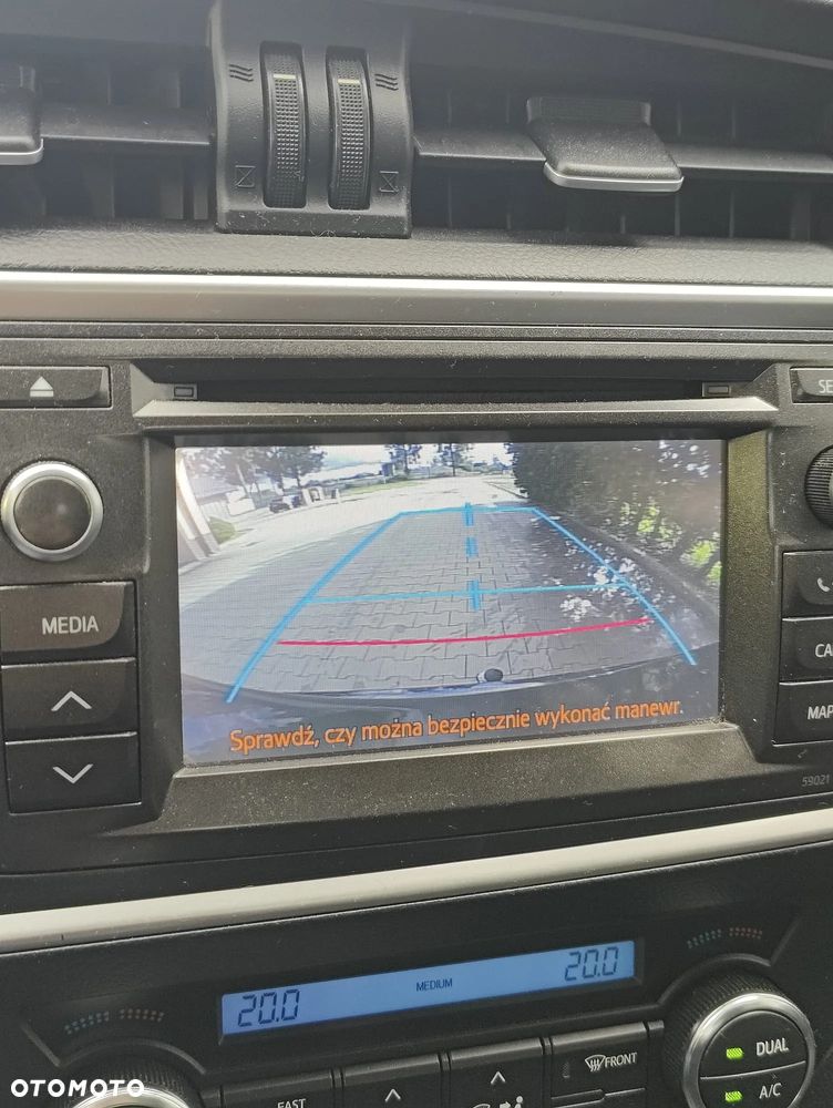 Toyota Auris 2.0 D-4D Prestige - 7