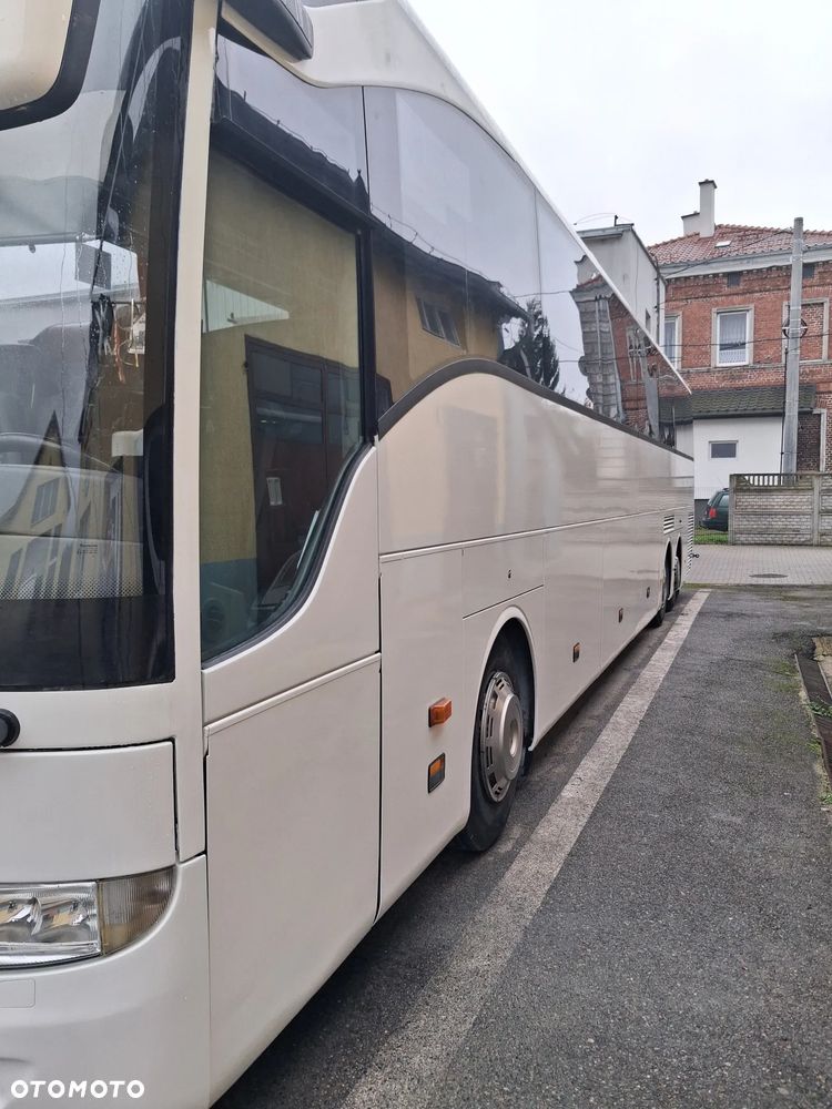 Mercedes-Benz Tourismo RHD L - 3