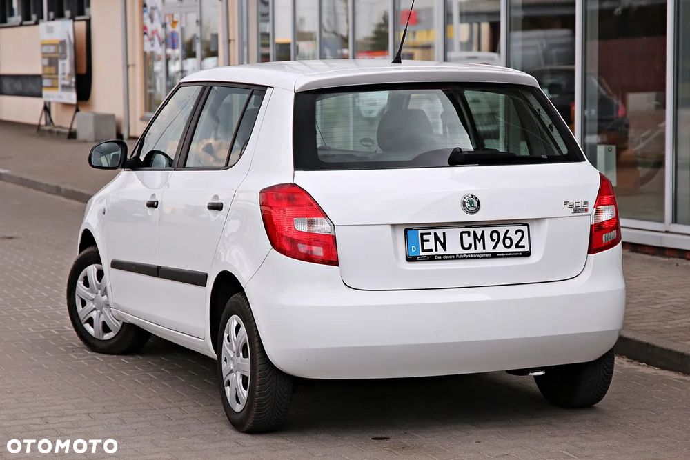 Skoda Fabia 1.2 TSI Active - 4