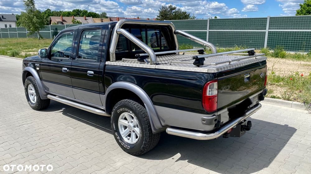 Ford Ranger XLT - 16