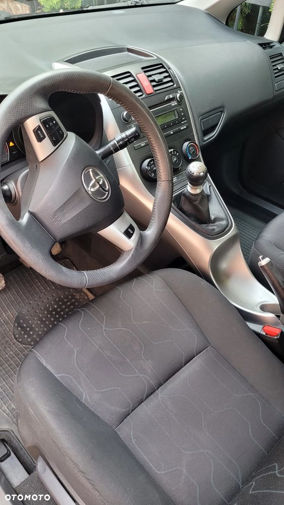 Toyota Auris 1.33 VVT-i Life - 9