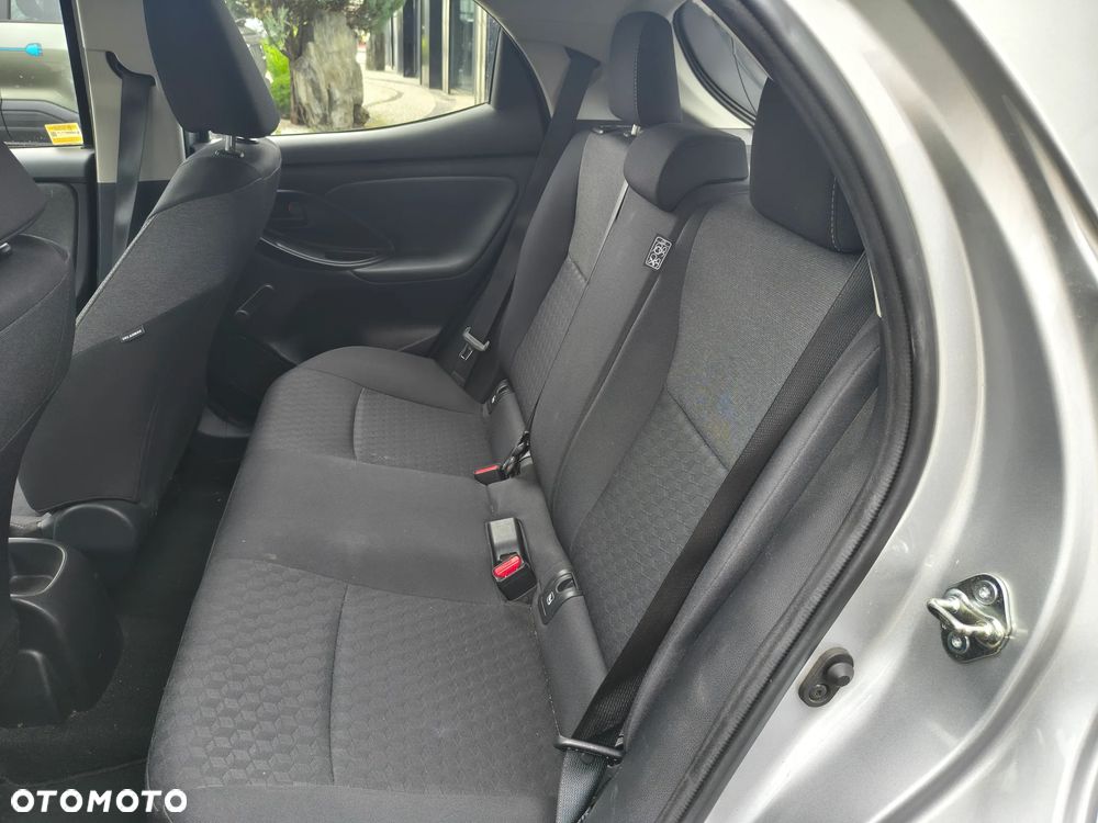 Toyota Yaris 1.5 Comfort - 15