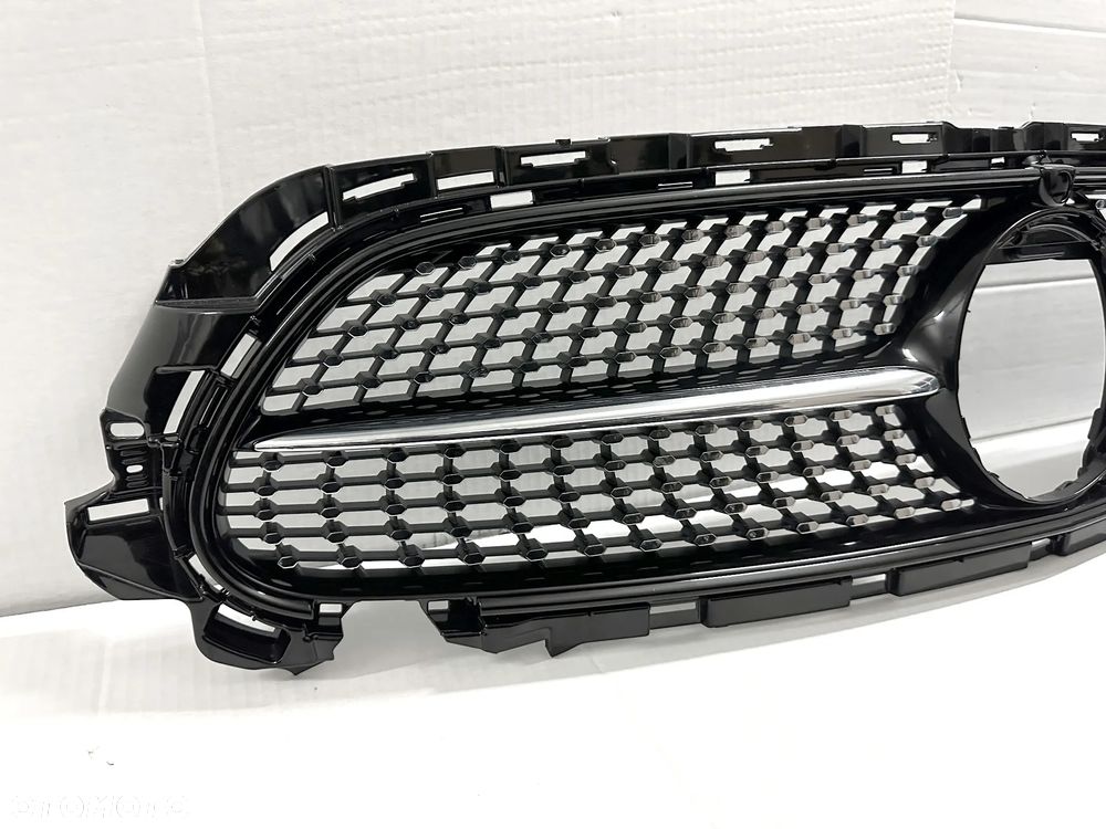 ATRAPA GRILL Mercedes E-klasa W213 W238 Lift - AMG Diamond - 4