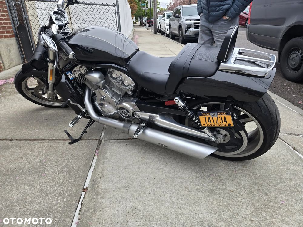 Harley-Davidson V-Rod Night Rod - 2