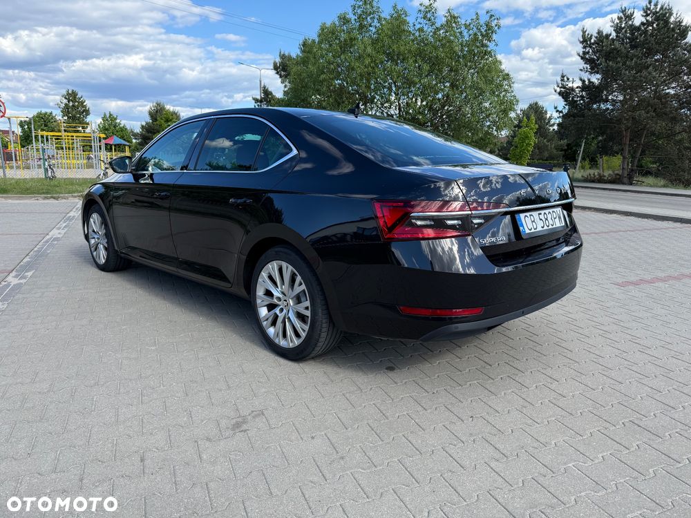Skoda Superb 2.0 TSI Ambition DSG - 2