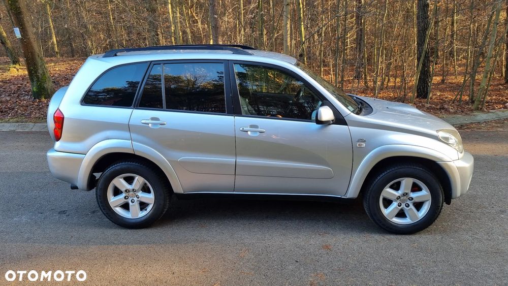 Toyota RAV4 2.0 D-4D 4x4 - 7